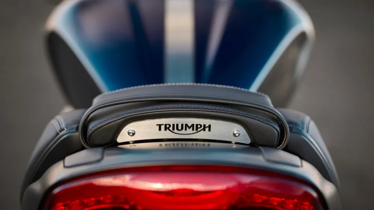 2024 Triumph Rocket 3 Storm GT - R Blog Galeri Gorselleri (10)